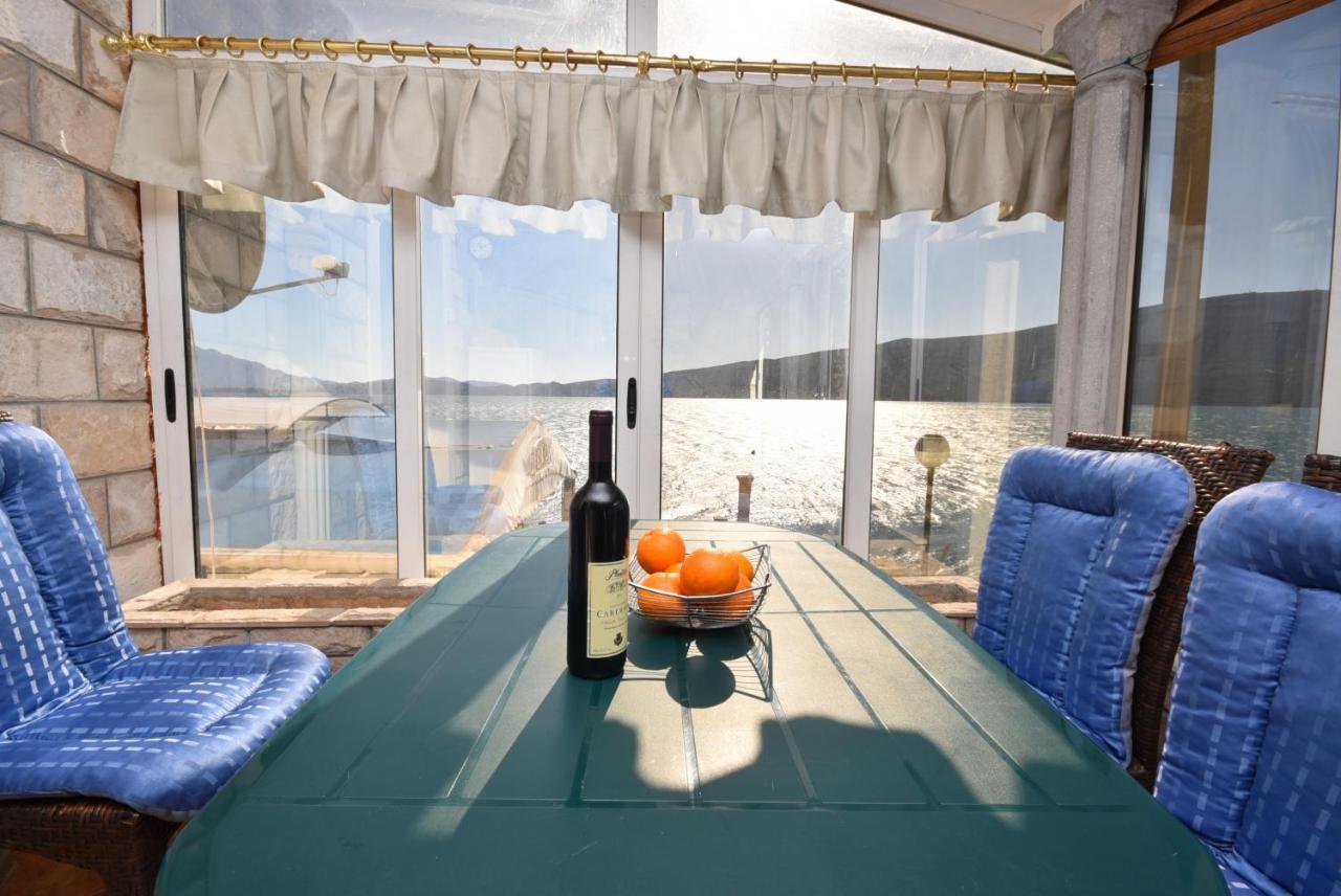 Вилла Seaside House Херцег-Нови Экстерьер фото